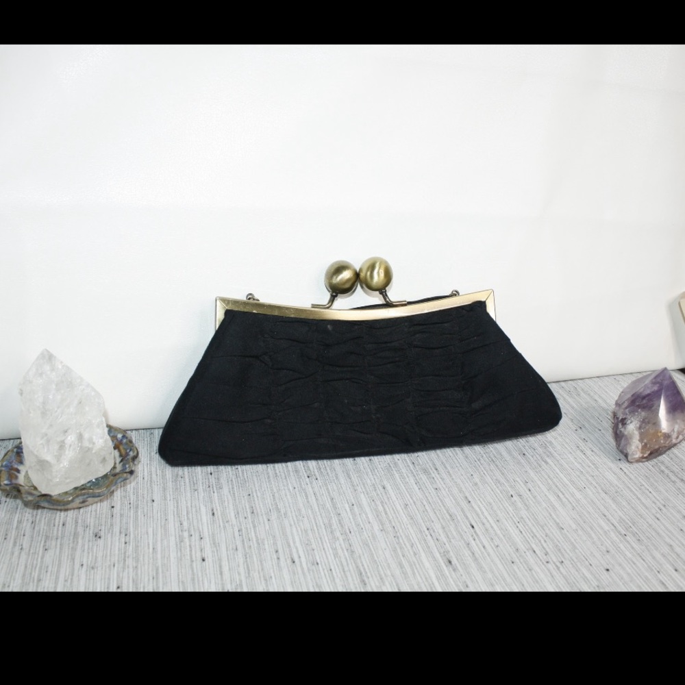 Vintage SASHA New York black clutch